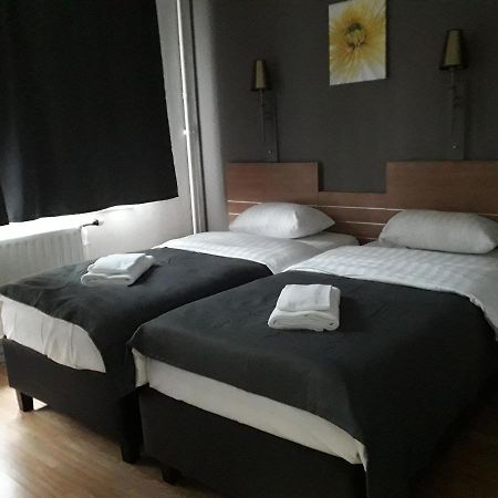 Hotel Auberge Van Strombeek Jette Bagian luar foto