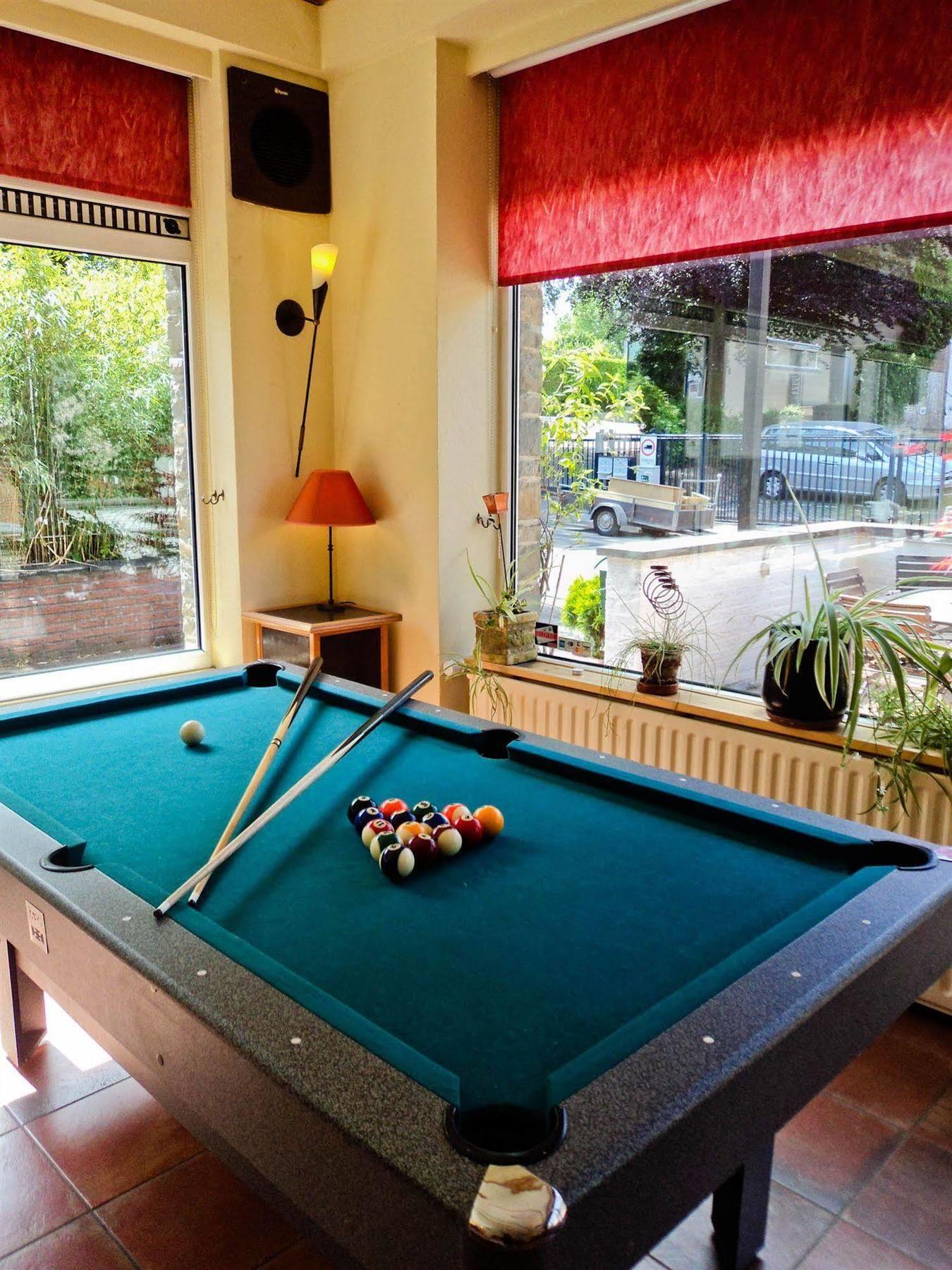 Hotel Auberge Van Strombeek Jette Bagian luar foto