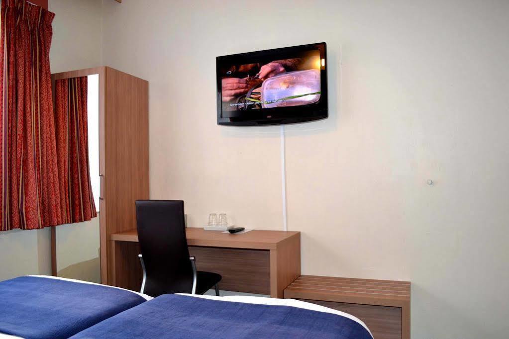Hotel Auberge Van Strombeek Jette Bagian luar foto