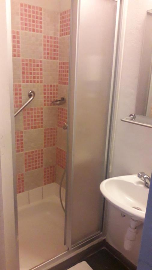 Hotel Auberge Van Strombeek Jette Bagian luar foto