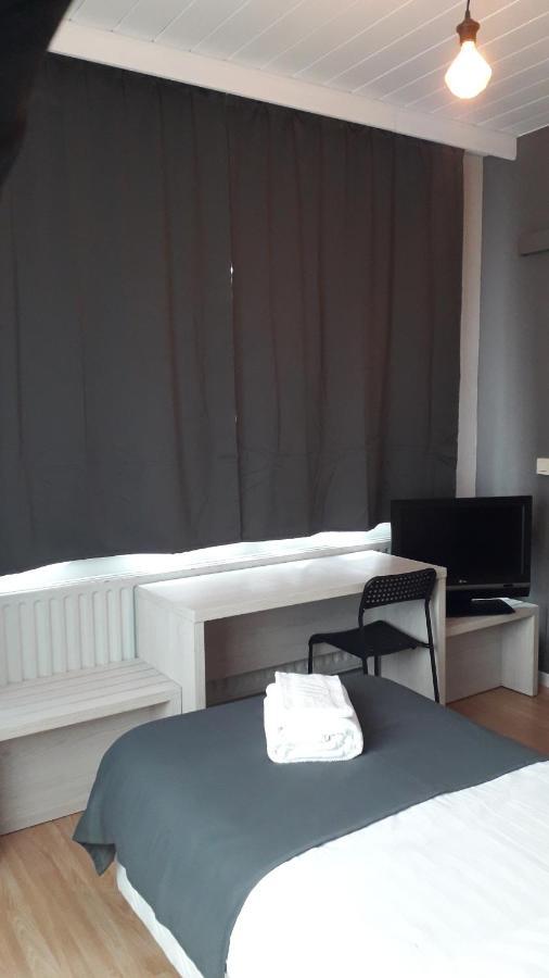 Hotel Auberge Van Strombeek Jette Bagian luar foto