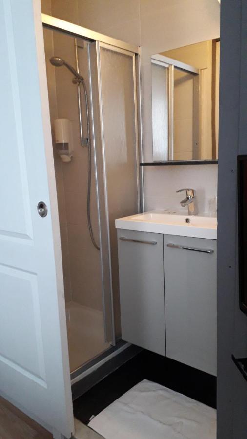 Hotel Auberge Van Strombeek Jette Bagian luar foto